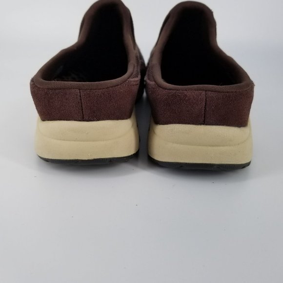 Easy Spirit Women US 8.5 Shoes Mule Clog Slip On Travel Suede Dark Brown Cream - Picture 10 of 15